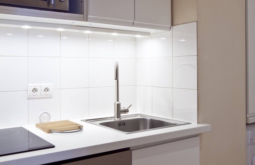 8th Arrondissement Apartment | Comfortable Two Bedrooms Flat Near Place Vendome - 10/10 Rated