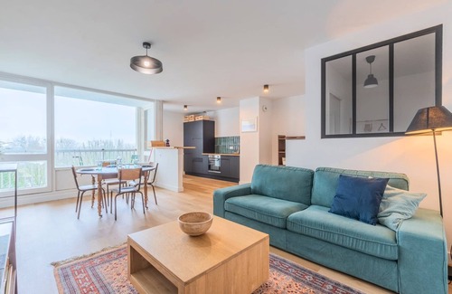 La Madeleine Apartment | Ideal Two-Bedroom Retreat with Balcony & Parking