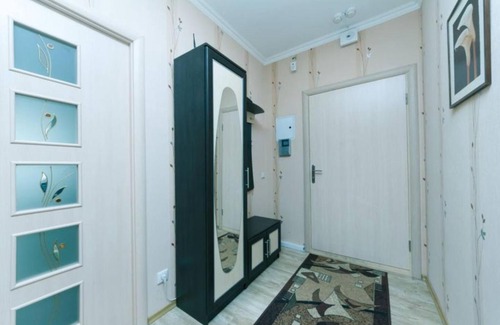 Darnyckyj Apartment | Family-Friendly Two-Bedroom Escape at Mishugi on Poznyaky