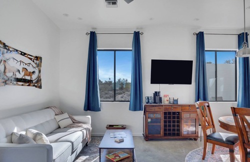 Tucson House | Two Bird Ranch Horse Barn w/private hot tub