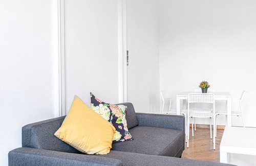 Wahring Apartment | Two Cozy Apartments Near Volksoper with Family-Friendly Perks