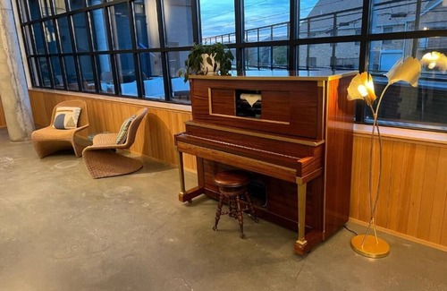 East Nashville House | Two Double Room at Waymore’s with Stunning Views and Near DT Nashville - 2 Units