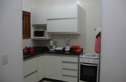Cibratel II House | Comfortable Stays with Air Conditioning and Pet-Friendly Amenities