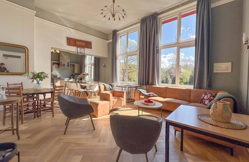 Enkhuizen House | Explore Two Historic Houses in Central Enkhuizen