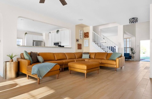 Morningside Meadows House | Two Houses, Two Pools: Fun for Families and Pets!