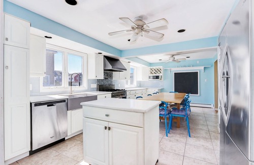 A-Zone House | Perfect Getaway: Two Living Spaces Near the Beach!