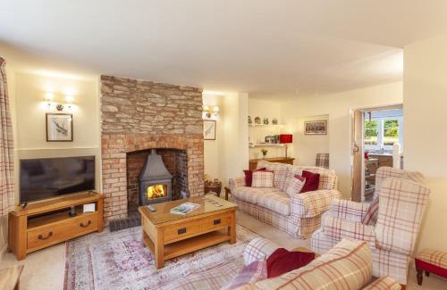 Liscombe House | Family-Friendly Retreat at Two Lower Spire Cottage Liscombe