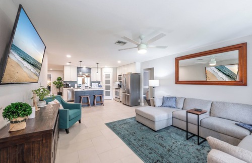 Willoughby Acres House | Dog-Friendly Retreat with Heated Pool & Spa Near the Beach