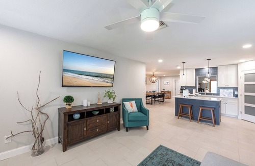 Willoughby Acres House | Dog-Friendly Retreat with Heated Pool & Spa Near the Beach