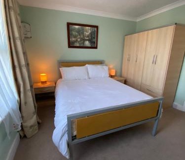 Christchurch Apartment | Discover Two Rivers Reach: Family-Friendly Retreat