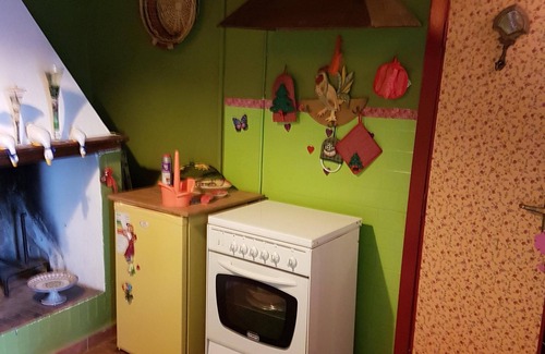 Montecastelli House | Cozy Two-Room Apartment in Medieval Tuscan Village