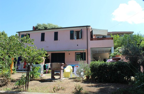 Lido di Capoliveri Apartment | Two-Room Apartment 150m from the Sea with Pool & Ocean View