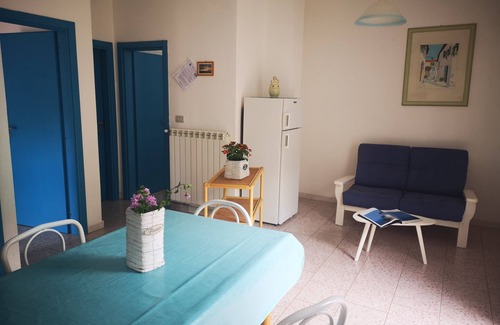 Marina di Andrano House | Two-Room Apartment "Sirocco" Near the Beach with Pool