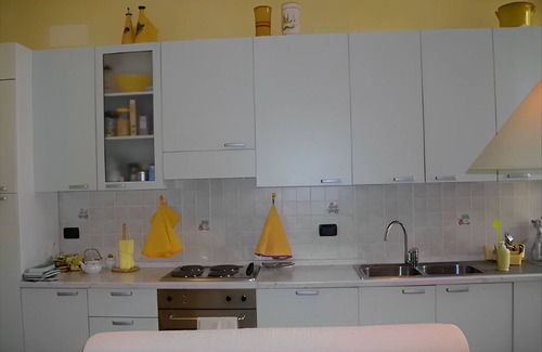 Old Town House | Unforgettable Two-Room Apartment Steps from the Sea