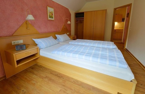 Emmelshausen Other | Pet-Friendly Two-Room Apartment at Landgasthof Baunhöller-Mühle
