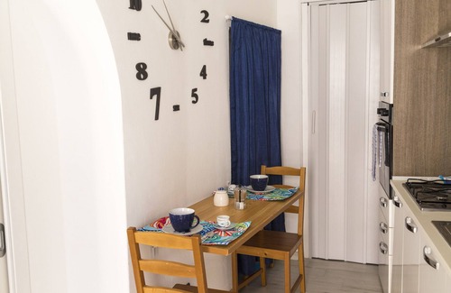 Succhivo Apartment | Oceanfront Two-Room Apartment in Forio d'Ischia