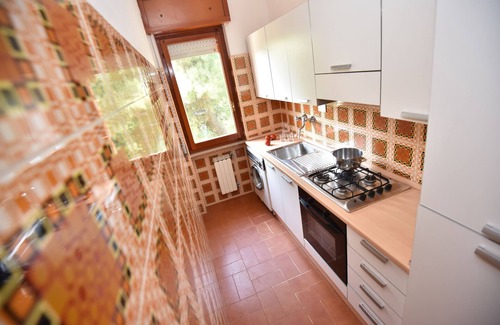 Silvi Apartment | Pet-Friendly Two-Room Apartment with Air Conditioning