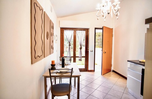 Terni Apartment | Two-room apartment with private garden 4 km from Marmore Falls.