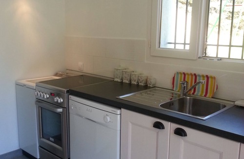 Villars-Colmars Apartment | Modern Rooms for 2-4 Guests with Lake View & Breakfast