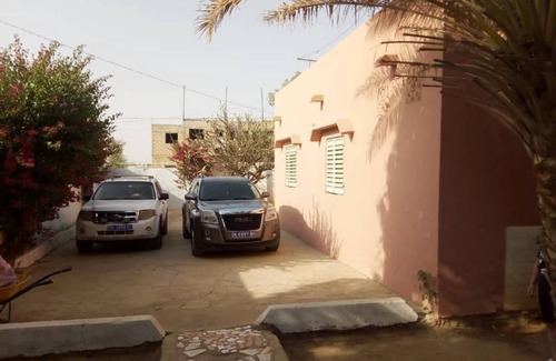 Thies House | Cozy Villa: Two Rooms for Rent with Kitchen & Breakfast