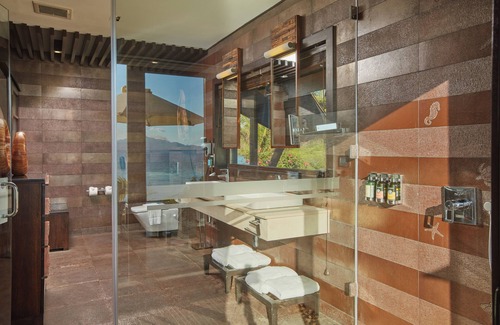 Coron Resort | Unwind at Two Seasons Coron Island Resort - 4-Star Oasis