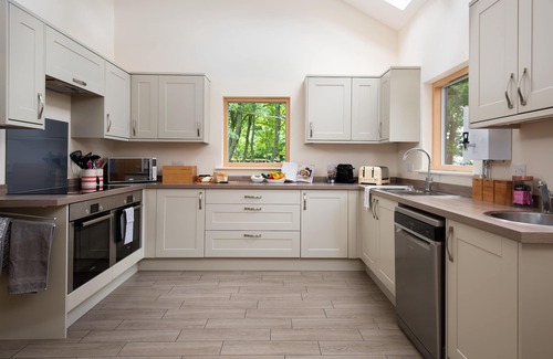 Hexham Apartment | Two self catering holiday homes that sleeps 14 guests in 7 bedrooms
