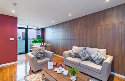 Nguyen Thai Binh Apartment | Charming Two-Storey Penthouse with Kitchen & Family Amenities