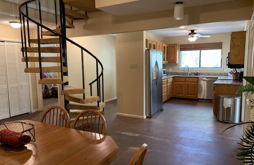 Brackettville House | Scenic Two-Story Home Overlooking Las Moras Creek
