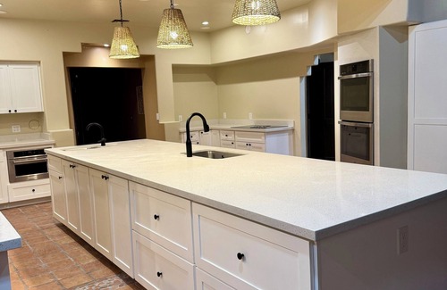 Gold Canyon House | Spacious 8-Bedroom Retreat with Private Pool & Water Slide