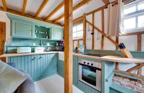 Chediston House | Inviting Twosome: Pet-Friendly & Family-Ready Hotel Stay