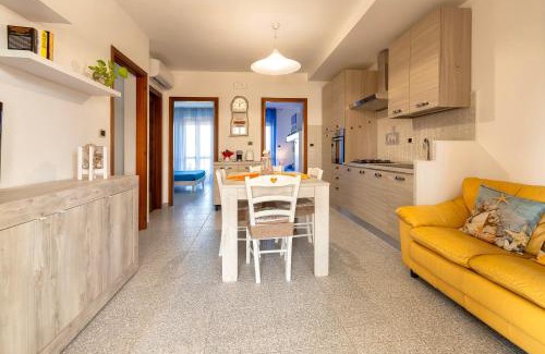 Lido Apartment | Relaxing Terrace with Sea View and BBQ for Families