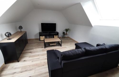 Melgven Apartment | Ty Bara: Family-Friendly Stay Near Beaches and Free Wi-Fi