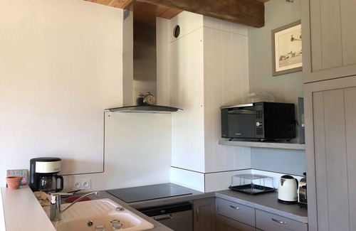 Fouesnant Cottage | Cozy Stone House by the Sea – Guest Rated 10/10