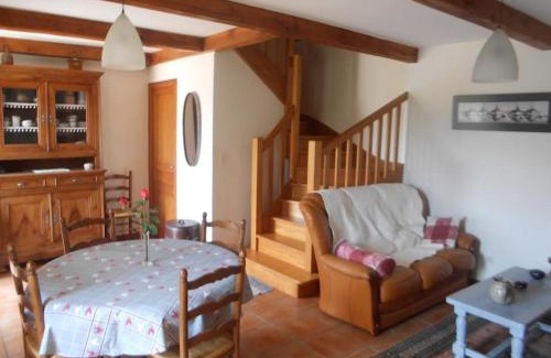 Pont-de-Buis-les-Quimerch House | Pet-Friendly Escape at Ty Braz: Perfect for Families