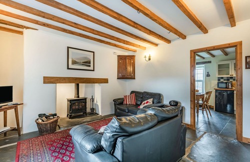 Snowdonia National Park Area Cottage | Family-Friendly TY CAPEL JERIWSALEM with Cozy Open Fire