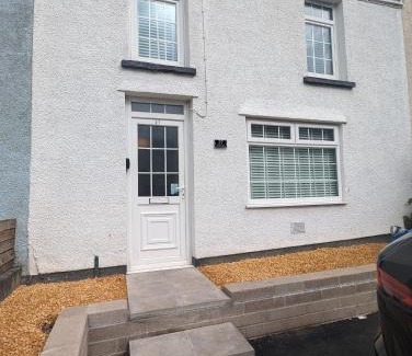 Merthyr Tydfil House | Pet and Child Friendly Stay at Ty Caer Cottage, Merthyr Tydfil