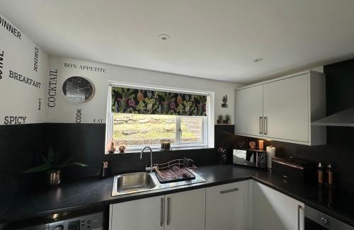 Cwmcarn House | Discover Ty Cwm - A Pet-Friendly Retreat in Cwmcarn Valley