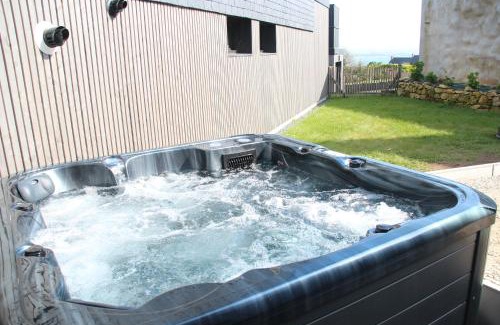 Roscoff House | Seaside Serenity at Ty Dag - Spa & Beach Retreat Awaits