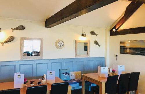St George Resort | Ty Gwyn Park: Family-Friendly Getaway with Top Ratings