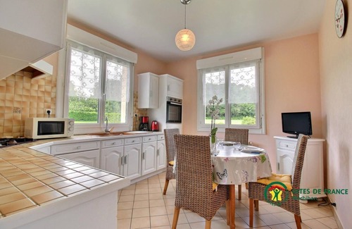 Pluvigner House | Explore Ty Lann - Pluvigner: Family-Friendly Gîte Retreat