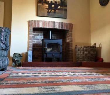 Haverfordwest Bed & Breakfast | Discover Ty Llwyd: 4-Star Stay with Family-Friendly Amenities