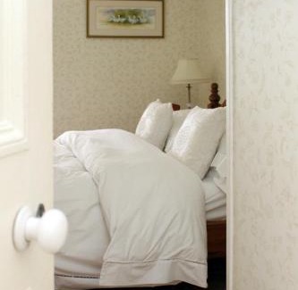 Haverfordwest Bed & Breakfast | Discover Ty Llwyd: 4-Star Stay with Family-Friendly Amenities