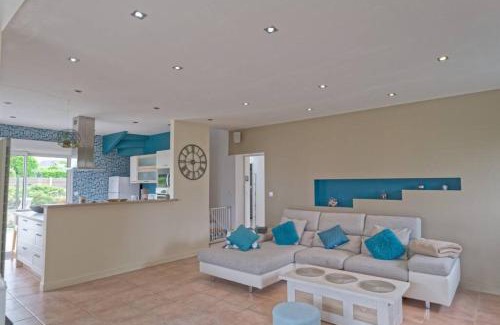 Ploubazlanec House | Discover Oceanfront Bliss at Ty Loum, a 4-Star Retreat