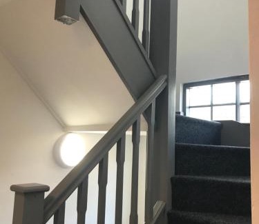 Newtown Hotel | Cozy Retreat at Ty'r Bont Studios: Guest Rated 7/10