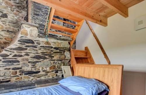 Haverfordwest House | Ty'r Castell in Haverfordwest