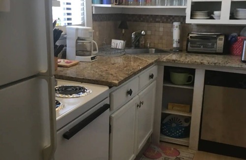 Tybee Island House | Family-Friendly Retreat at Tybee Breeze #2 with Pets Welcome