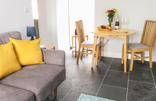 Pen-y-sarn House | Discover Tyddyn Haidd: A 4-Star Guest Retreat