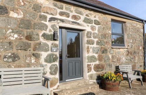 Llanystumdwy House | Family-Friendly Tyddyn Sianel - Derw with Excellent Ratings