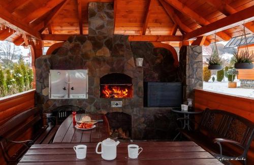 Tylicz House | Pet-Friendly Retreat at Iwonka Tylicz Pokoje i Apartamenty
