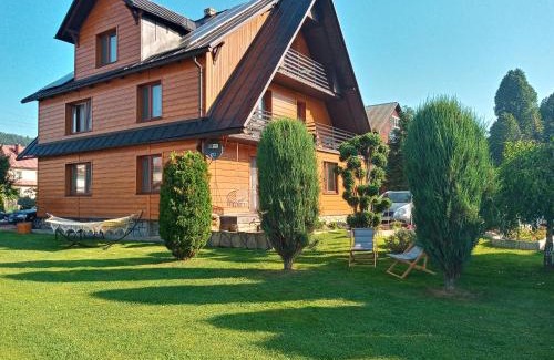 Tylicz House | Pet-Friendly Retreat at Iwonka Tylicz Pokoje i Apartamenty